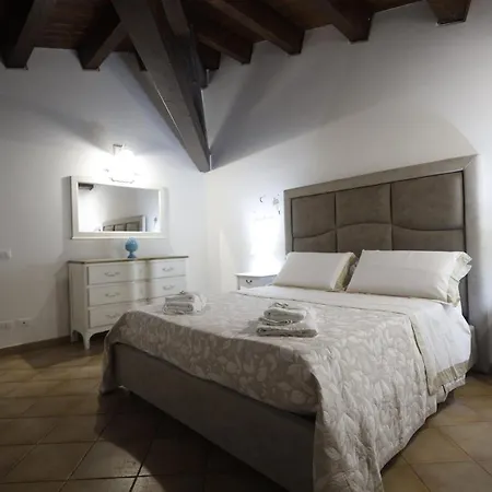 La Casa Di Filippo Apartment *
